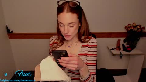 Snapshot of cum_with_quinn chatting on January 2025 10:01:01 PM Quinn online show from January 2025 10:01:01 PM