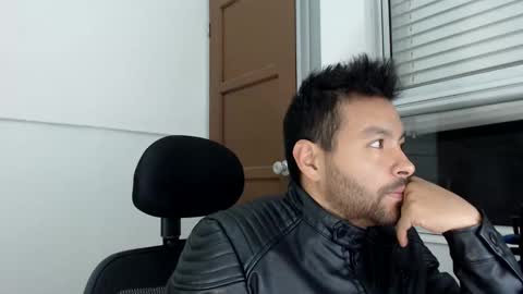 cumcamok online show from May 2026 09:53:01 PM