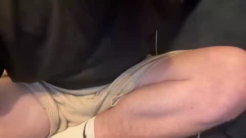 Snapshot of cumfar1985 chatting on November 2025 09:25:02 PM Cumfar online show from November 2025 09:25:02 PM