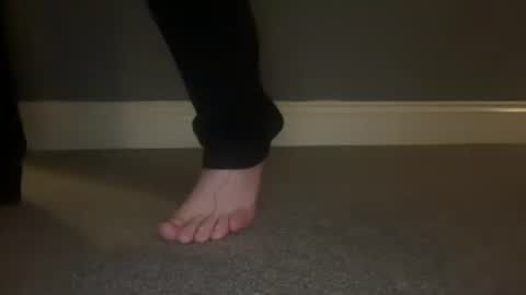 Snapshot of cumfar1985 chatting on January 2026 01:29:01 AM Cumfar online show from January 2026 01:29:01 AM