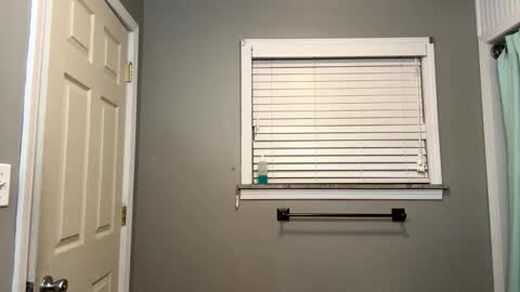 ConCon online show from November 2025 04:36:01 AM