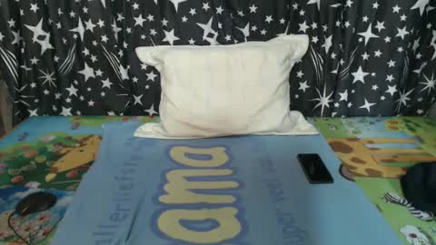 Snapshot of cumloader_ian4u chatting on February 2025 05:09:02 AM IAN online show from February 2025 05:09:02 AM