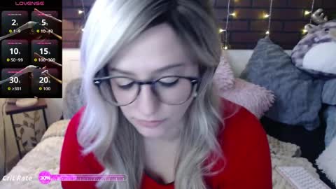 Snapshot of cumqueen101 chatting on April 2026 04:04:01 PM Kasey online show from April 2026 04:04:01 PM