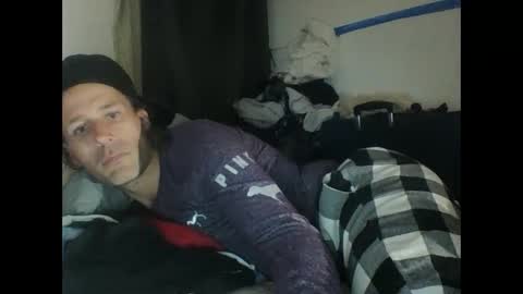 Snapshot of cumslutboi27 chatting on January 2025 02:47:01 AM cumslutboi27 online show from January 2025 02:47:01 AM