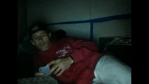 Snapshot of cumslutboi27 chatting on January 2025 12:57:01 AM cumslutboi27 online show from January 2025 12:57:01 AM