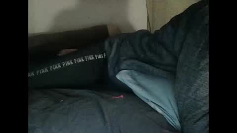 Snapshot of cumslutboi27 chatting on January 2025 03:48:01 AM cumslutboi27 online show from January 2025 03:48:01 AM