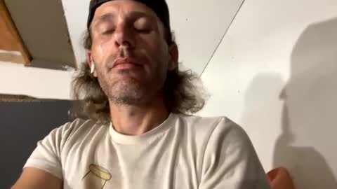 Snapshot of cumslutboi27 chatting on February 2025 07:37:02 AM cumslutboi27 online show from February 2025 07:37:02 AM