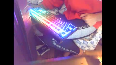 Snapshot of cumslutboi27 chatting on October 2025 03:44:02 PM cumslutboi27 online show from October 2025 03:44:02 PM