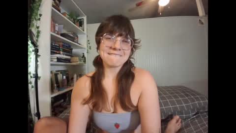 Snapshot of cumslutpawg chatting on January 2025 03:07:02 AM cumslutpawg online show from January 2025 03:07:02 AM