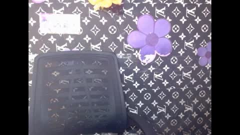 Snapshot of cupidxdoll chatting on March 2025 12:44:01 AM cupidxdoll online show from March 2025 12:44:01 AM