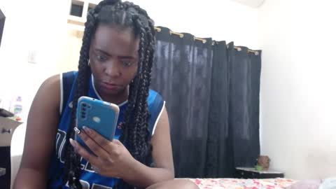 Snapshot of cuplex_hotlatina94 chatting on November 2025 12:15:02 PM dominic and julieta... independent models online show from November 2025 12:15:02 PM