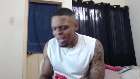 Snapshot of cuplex_hotlatina94 chatting on January 2026 08:12:01 PM dominic and julieta... independent models online show from January 2026 08:12:01 PM