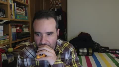 curiosillo1983 online show from April 2026 04:41:02 PM