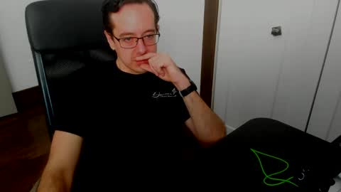 Snapshot of curious_10 chatting on January 2025 02:28:01 PM curious_10 online show from January 2025 02:28:01 PM