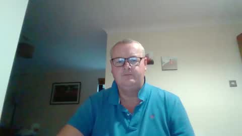 Snapshot of curiousax77 chatting on December 2024 09:58:01 AM curiousax77 online show from December 2024 09:58:01 AM