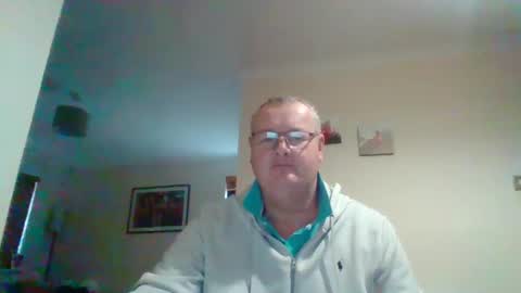 Snapshot of curiousax77 chatting on February 2025 10:17:02 AM curiousax77 online show from February 2025 10:17:02 AM