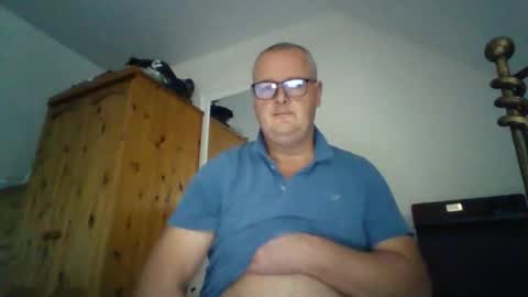 Snapshot of curiousax77 chatting on October 2025 07:19:02 AM curiousax77 online show from October 2025 07:19:02 AM