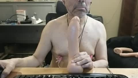 Snapshot of curiousbisex22 chatting on August 2026 08:00:02 PM Curiousbisex22 online show from August 2026 08:00:02 PM