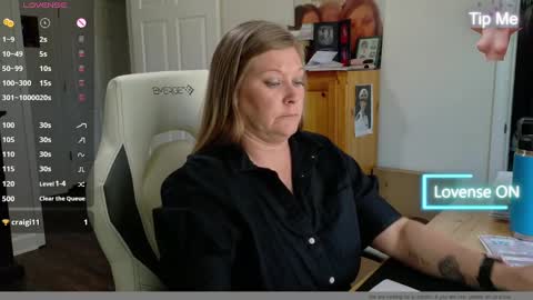 Snapshot of curiouscouple3143 chatting on March 2025 05:38:02 PM curious couple online show from March 2025 05:38:02 PM