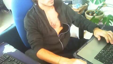 Snapshot of curiousgenie chatting on November 2025 12:28:01 PM curiousgenie online show from November 2025 12:28:01 PM