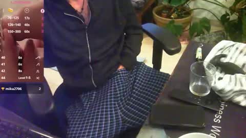 Snapshot of curiousgenie chatting on November 2025 09:40:01 PM curiousgenie online show from November 2025 09:40:01 PM