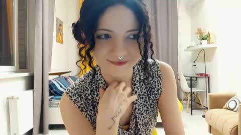 Kira online show from May 2026 11:13:02 PM