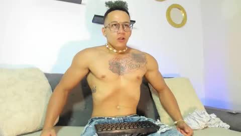 Roger online show from February 2026 08:06:01 PM