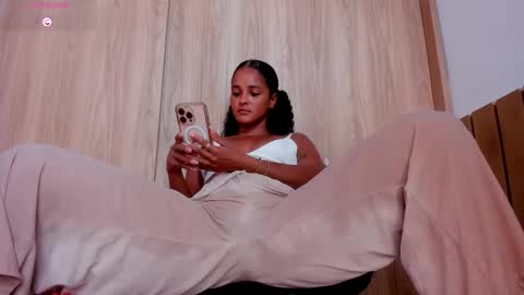 Curly  -  OF- CURLY SWEETT online show from October 2025 08:33:01 PM