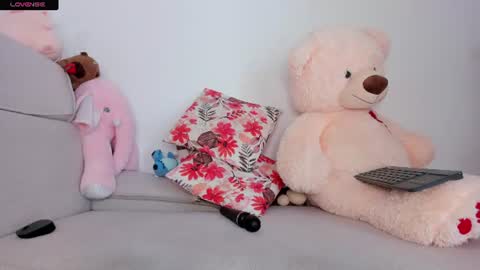 Curly  -  OF- CURLY SWEETT online show from July 2026 06:20:01 PM