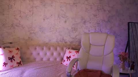 curlycandyxx online show from March 2026 02:54:01 PM