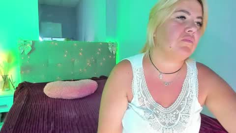 CurlyDreams online show from July 2026 12:03:02 PM