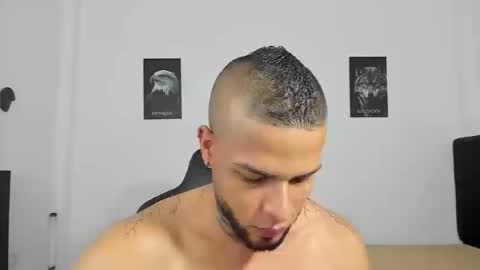 Snapshot of curtis_blake chatting on September 2025 03:55:01 PM curtis_blake online show from September 2025 03:55:01 PM