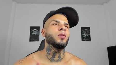 Snapshot of curtis_blake chatting on October 2025 02:53:01 AM curtis_blake online show from October 2025 02:53:01 AM