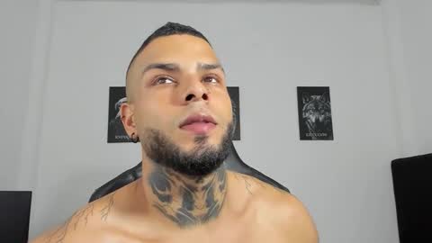 Snapshot of curtis_blake chatting on October 2025 02:11:02 AM curtis_blake online show from October 2025 02:11:02 AM