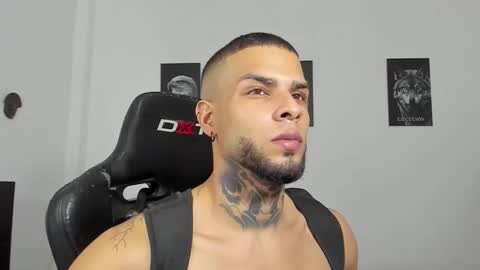 Snapshot of curtis_blake chatting on January 2026 05:33:01 AM curtis_blake online show from January 2026 05:33:01 AM