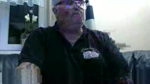 curtus14 online show from September 2025 10:53:02 PM