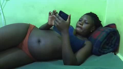 curvy_corazon1 online show from October 2025 04:57:02 AM