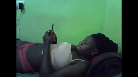 curvy_corazon1 online show from October 2025 08:02:02 AM