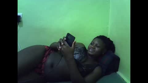 curvy_corazon1 online show from October 2025 01:46:02 PM