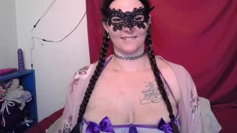 Celine Fawe online show from March 2026 08:04:02 PM