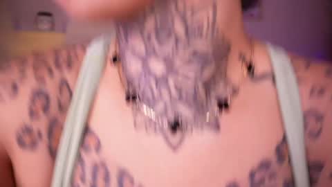 Snapshot of curvyliciouss chatting on February 2025 09:49:02 PM Samantha online show from February 2025 09:49:02 PM