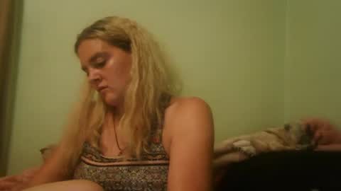 curvymom2025 online show from October 2025 12:21:02 AM