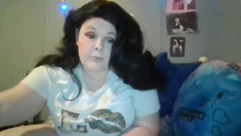 dahlia -kim online show from December 2025 12:07:01 AM