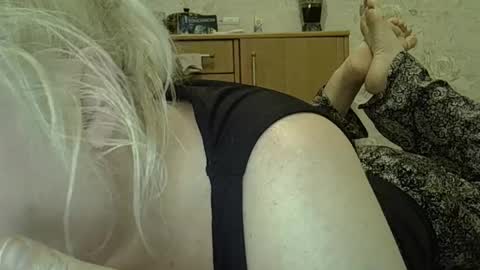 Curvy online show from May 2026 07:22:02 PM