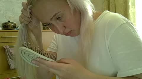 Curvy online show from June 2026 10:50:02 AM