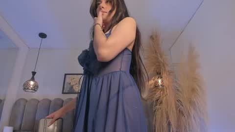 Amber  online show from May 2026 08:39:02 PM