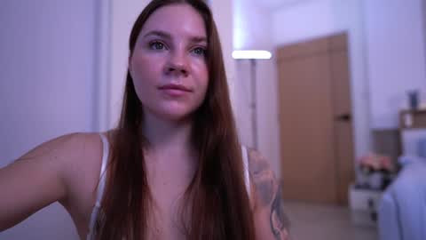 Snapshot of cute__foxy chatting on October 2025 12:21:02 AM Foxy online show from October 2025 12:21:02 AM