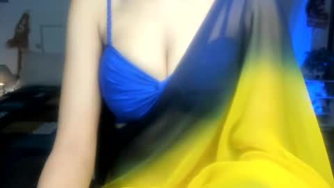 Snapshot of cute_alishaa chatting on July 2026 02:05:17 AM Alisha online show from July 2026 02:05:17 AM
