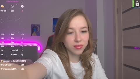 Snapshot of cute_beauty chatting on January 2025 01:58:01 AM Amanda online show from January 2025 01:58:01 AM