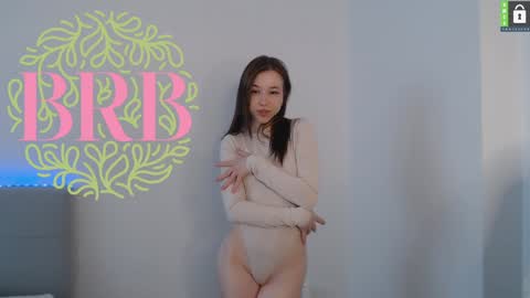 Snapshot of cute_beauty chatting on January 2025 12:18:01 AM Amanda online show from January 2025 12:18:01 AM